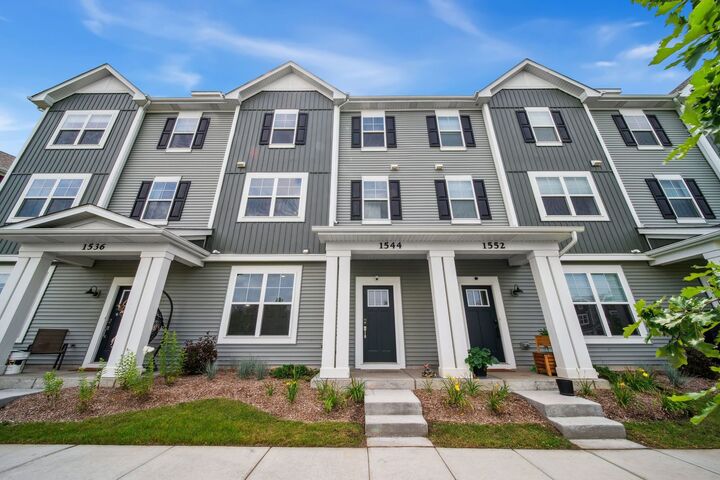1544 Syracuse Drive  Grayslake IL 60030 photo