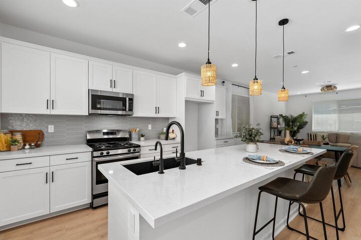 Property Photo: 32789 Tannat Drive CA 92591