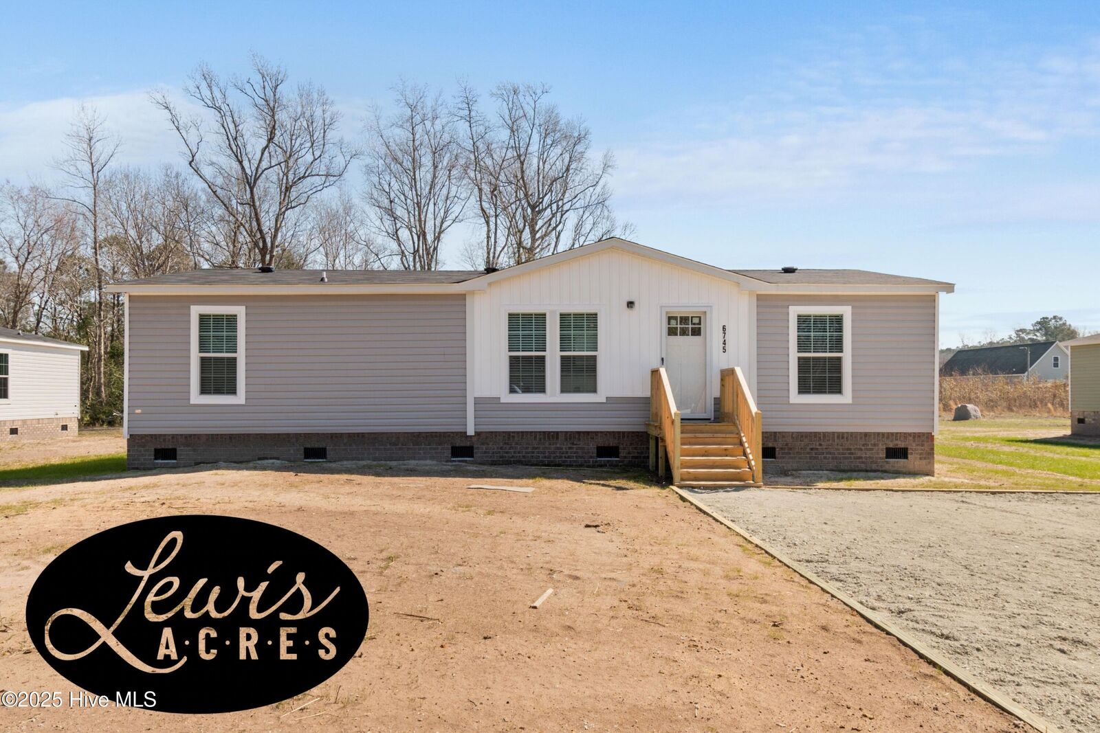 Property Photo: 6745 Lewis Drive SE NC 28479
