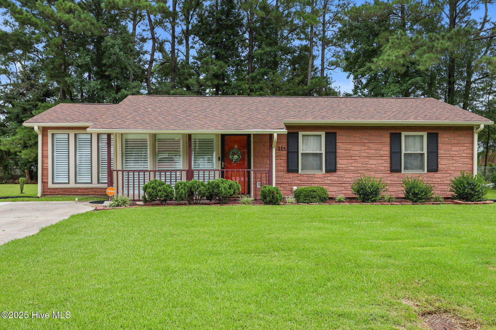 Property Photo: 115 King Street NC 28540