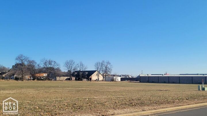 Property Photo:  2804 Creek  AR 72401 