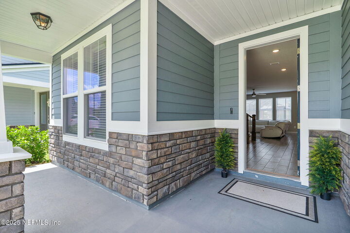 Property Photo:  3668 Eagle Rock Road  FL 32068 