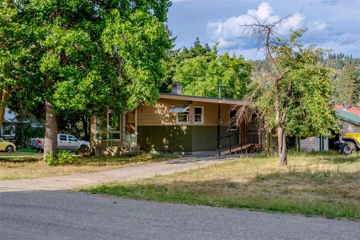 209 E Mineral Avenue  Troy MT 59935 photo
