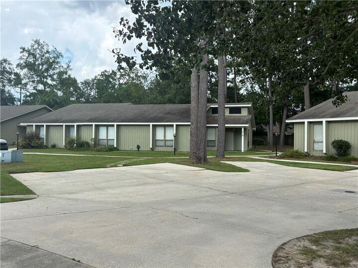 Property Photo:  514 Rue De La Parc 514  LA 70461 
