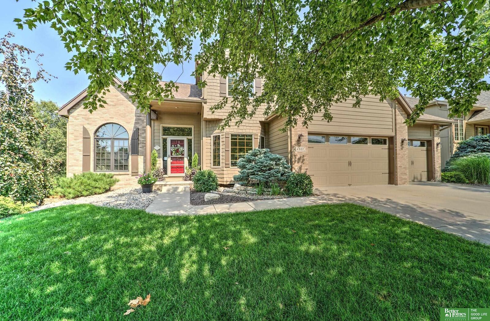 Property Photo:  4907 N 139th Street  NE 68164 