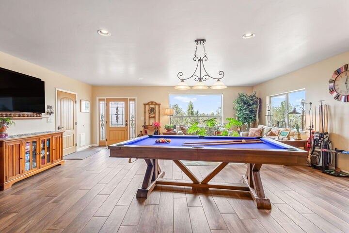 Property Photo: 9209 NW Sharp Road OR 97754