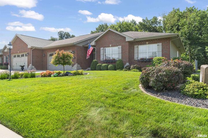 Property Photo:  6701 N Grand Fir Drive  IL 61528 