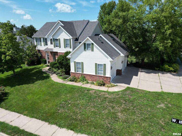 Property Photo: 4105 W Haley Drive IL 61615