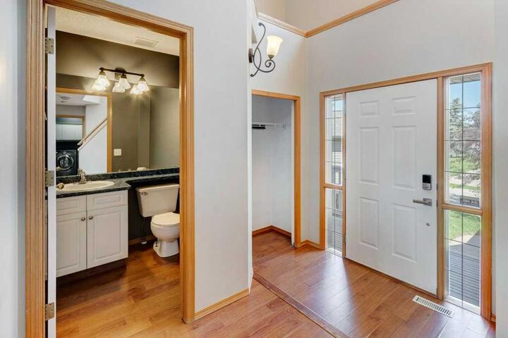 Property Photo: 18 Big Springs Mews SE AB T4A 1H3