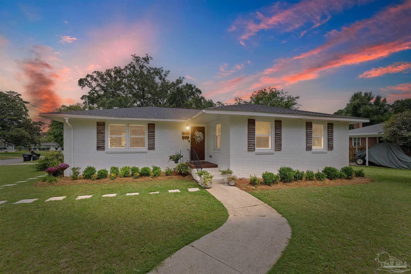 Property Photo: 2490 Escambia Ave FL 32503