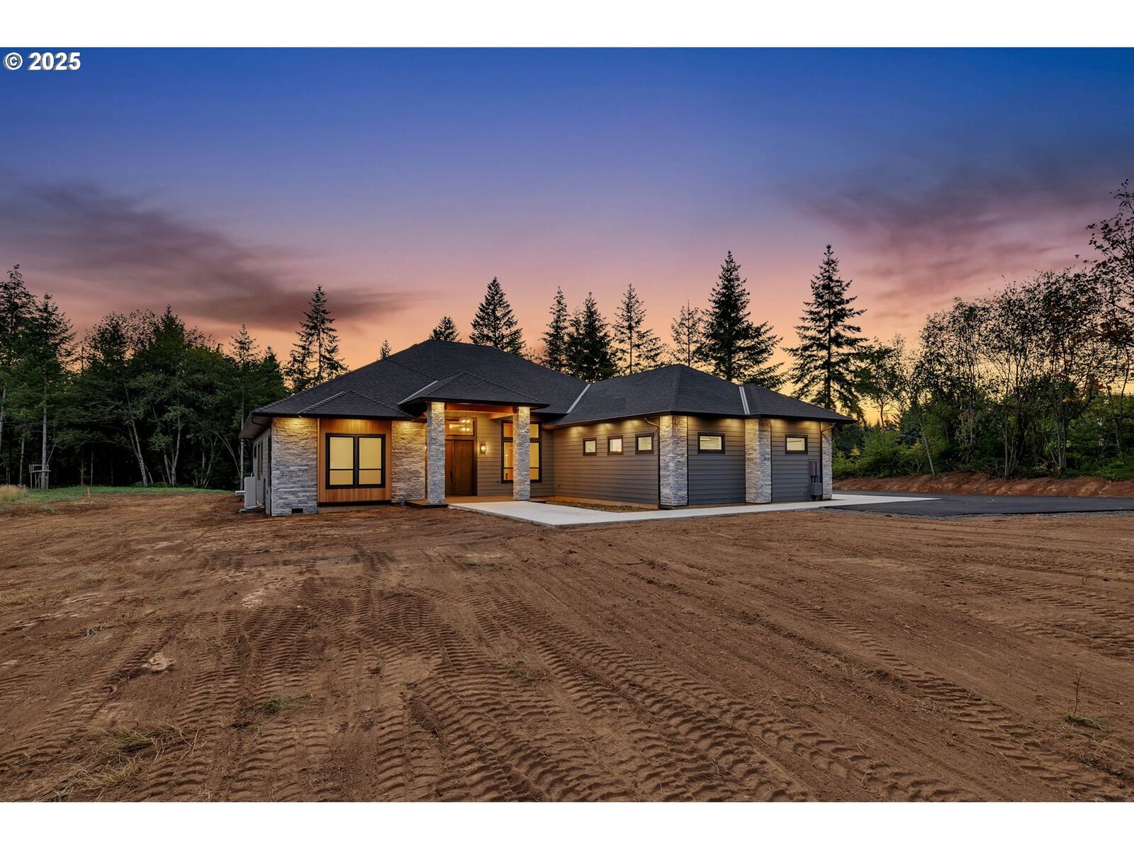 Property Photo: 19005 NE 139th St WA 98606