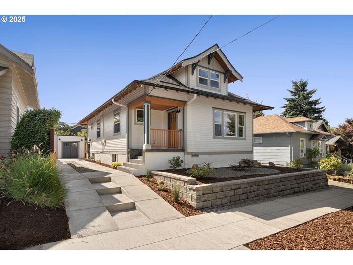 4711 NE 31st Ave  Portland OR 97211 photo
