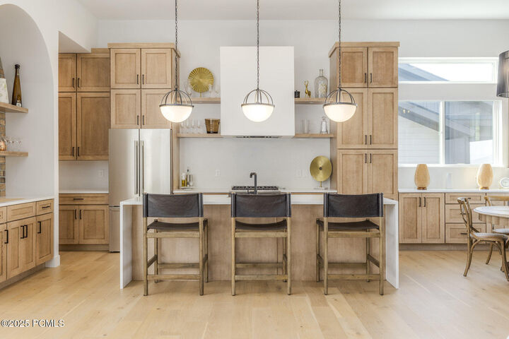 Property Photo: 12693 N Belaview Way UT 84036