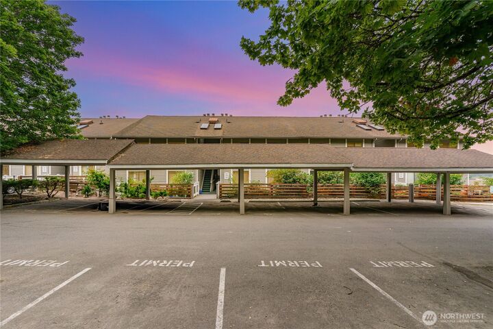 Property Photo: 31510 106th Place SE R303 WA 98092