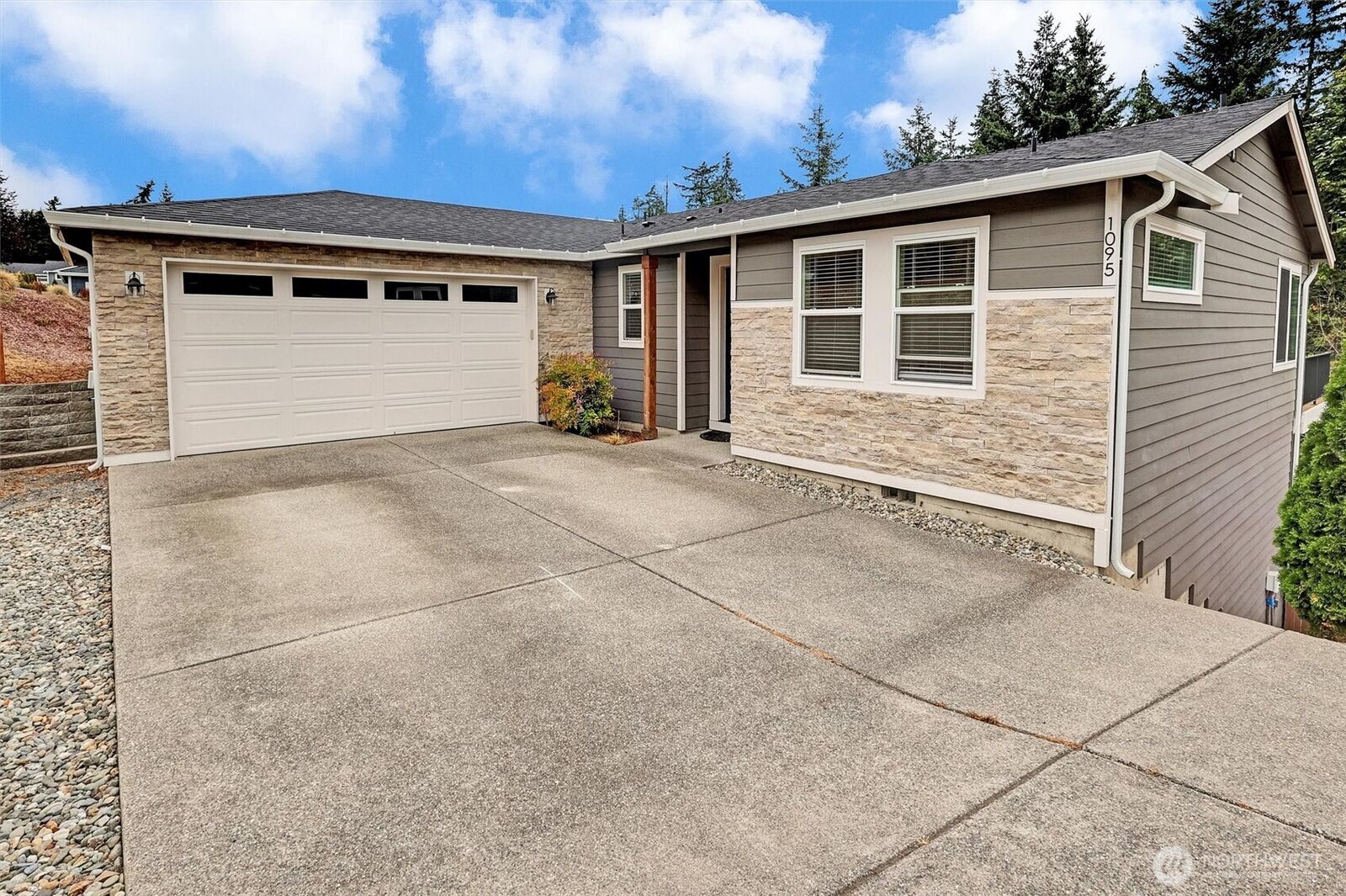 Property Photo: 1095 Saint Moritz Court WA 98282