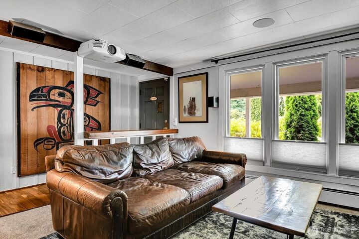 Property Photo: 13811 Beverly Park Road WA 98087