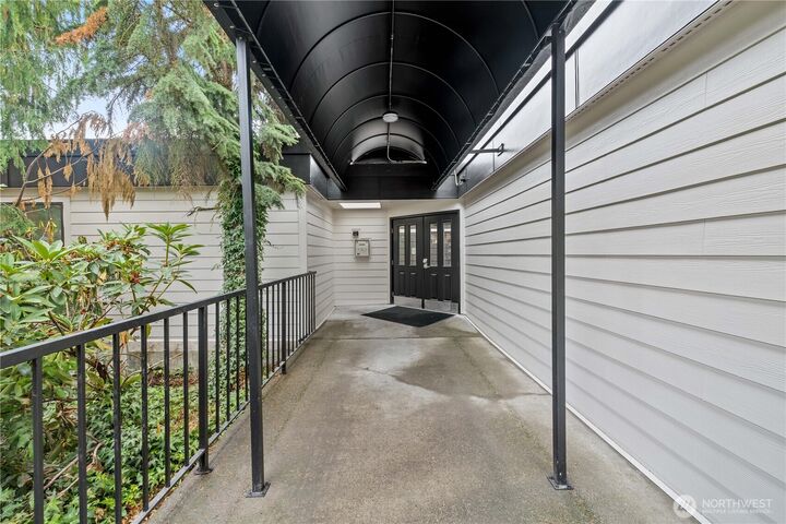 15255  Sunwood Boulevard A36  Tukwila WA 98188 photo