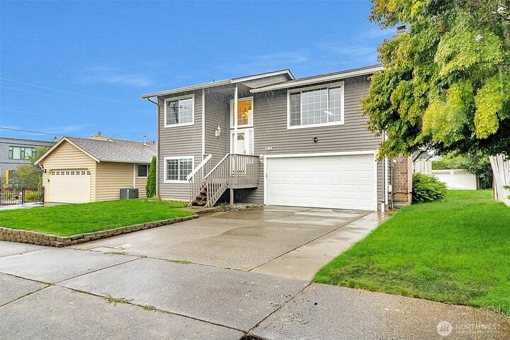 Property Photo:  5106  Green Hills Avenue NE  WA 98422 