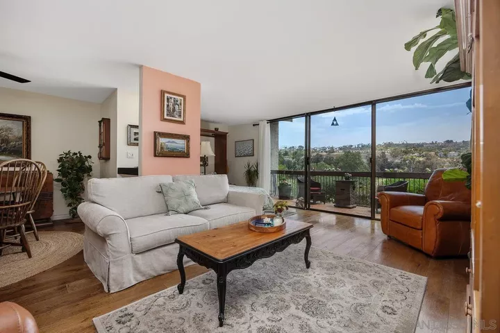 Property Photo: 2564 Navarra Dr 113 CA 92009