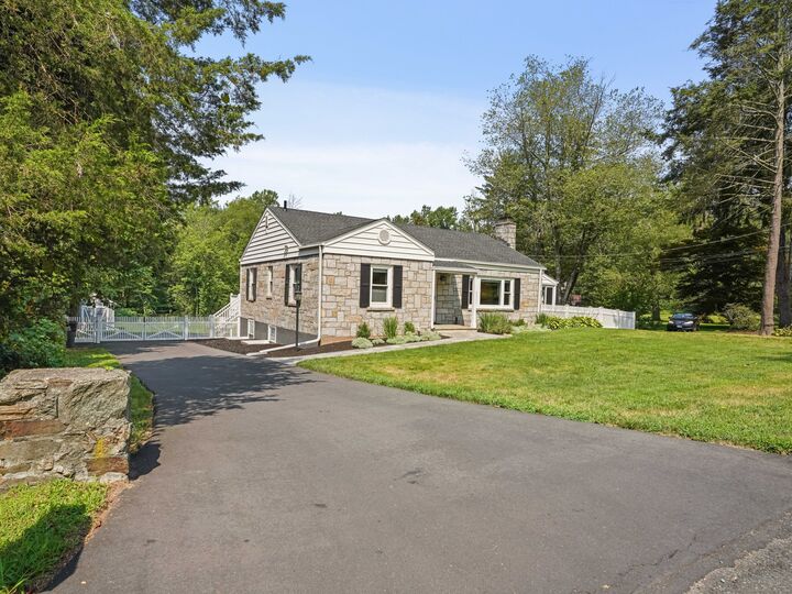 Property Photo: 287 Booth Hill Road CT 06611