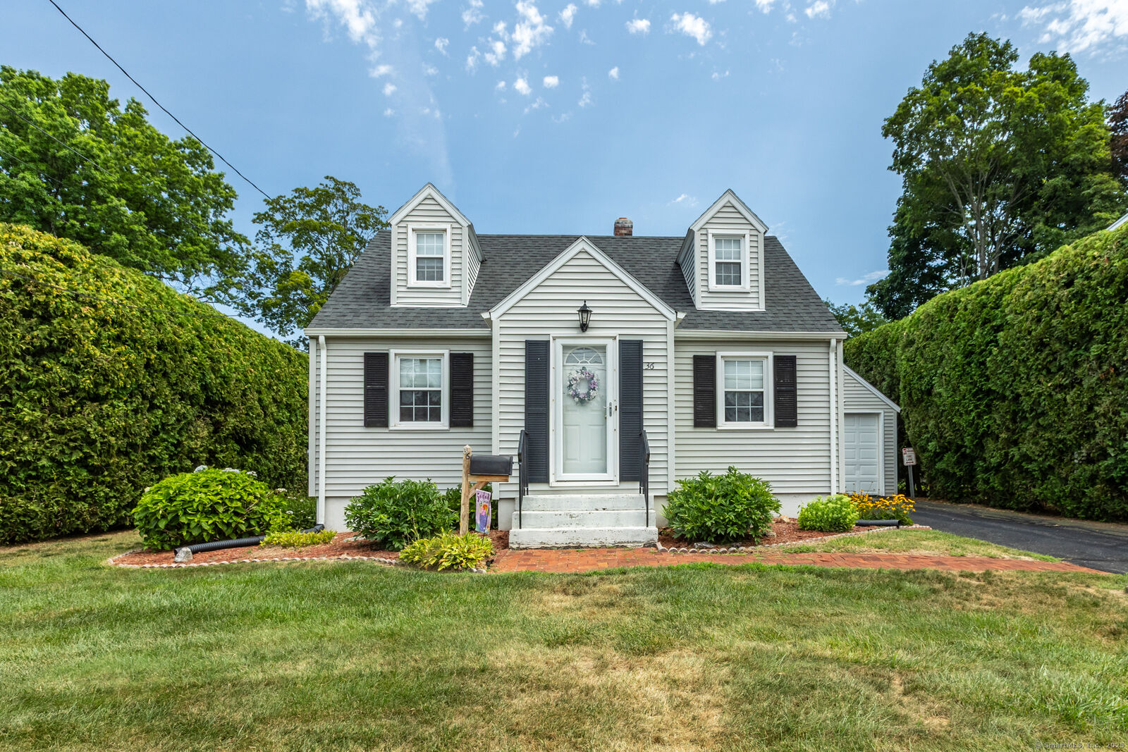 Property Photo:  36 Frederick Street  CT 06111 