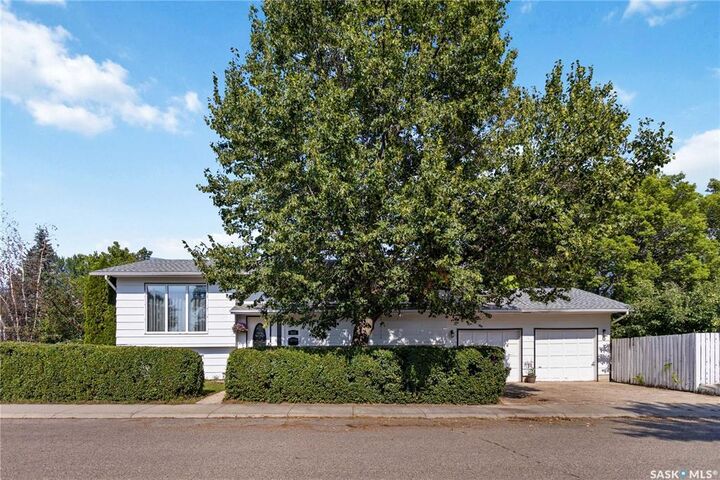 513 McCormack Road  Saskatoon SK S7M 4Z6 photo