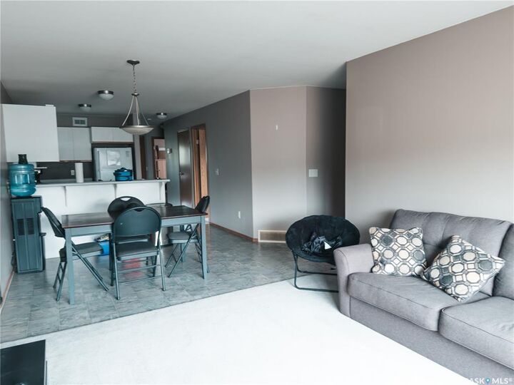 Property Photo:  309 Klassen Street W  SK S0K 4S0 