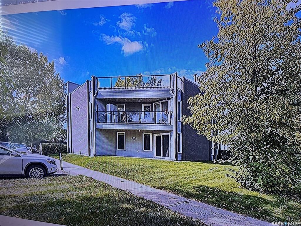 Property Photo:  306 Tait Crescent 303  SK S7H 5L2 