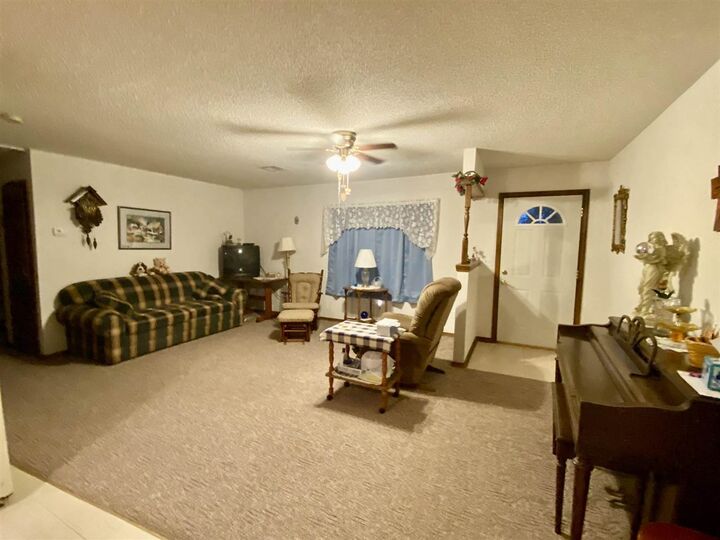 Property Photo: 416 Mulhall Avenue OK 73063