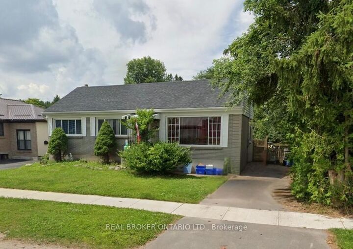Property Photo: 887 Philip Street ON K9H 6E4