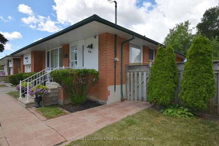 Property Photo: 84 Allanford Road ON M1T 2N5