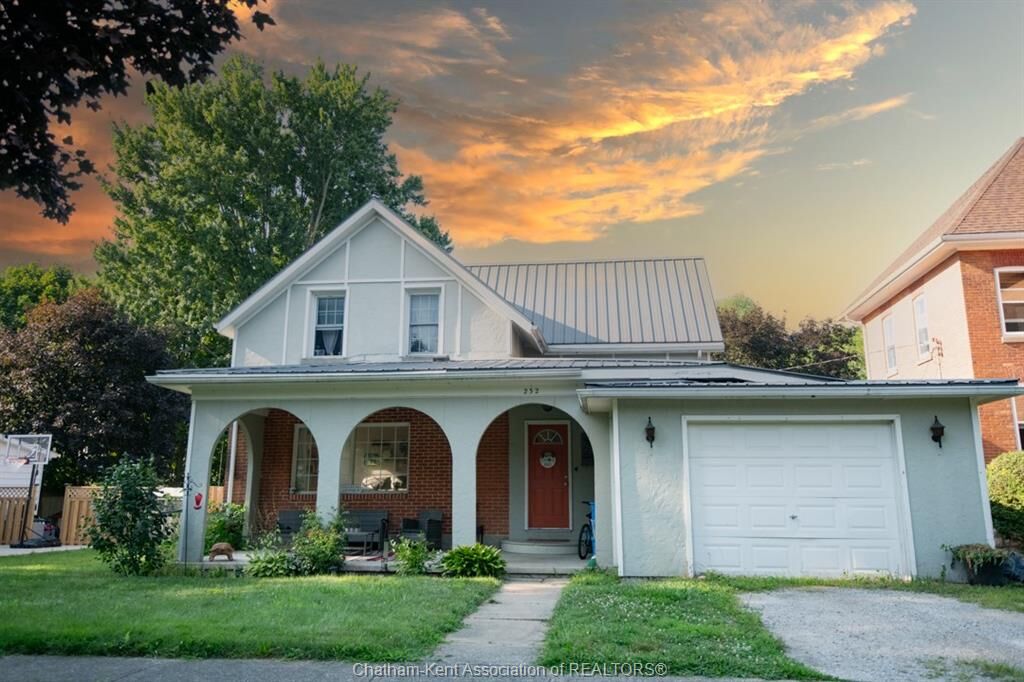 Property Photo: 232 Hughes Street ON N0P 1M0