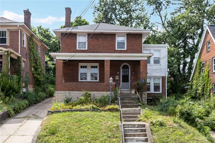 Property Photo:  1818 Fallowfield Ave  PA 15216 