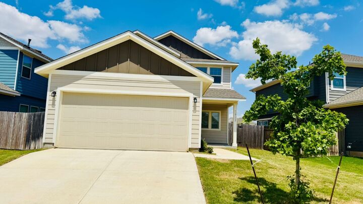 Property Photo:  2923 Brand Iron Drive  TX 78666 