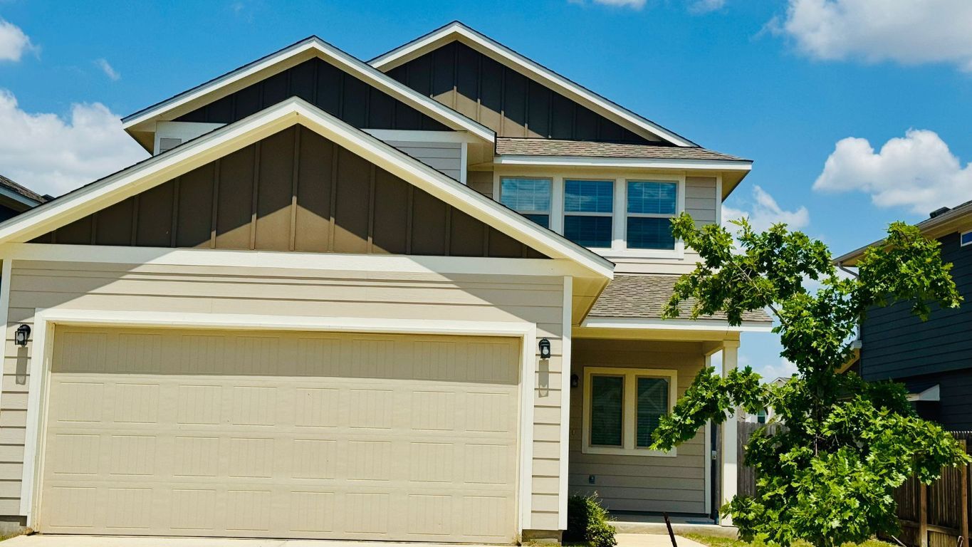 Property Photo: 2923 Brand Iron Drive TX 78666