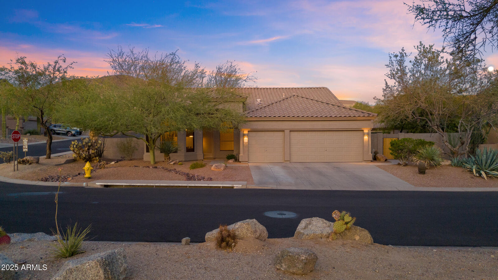 Property Photo: 3827 N Ladera -- AZ 85207