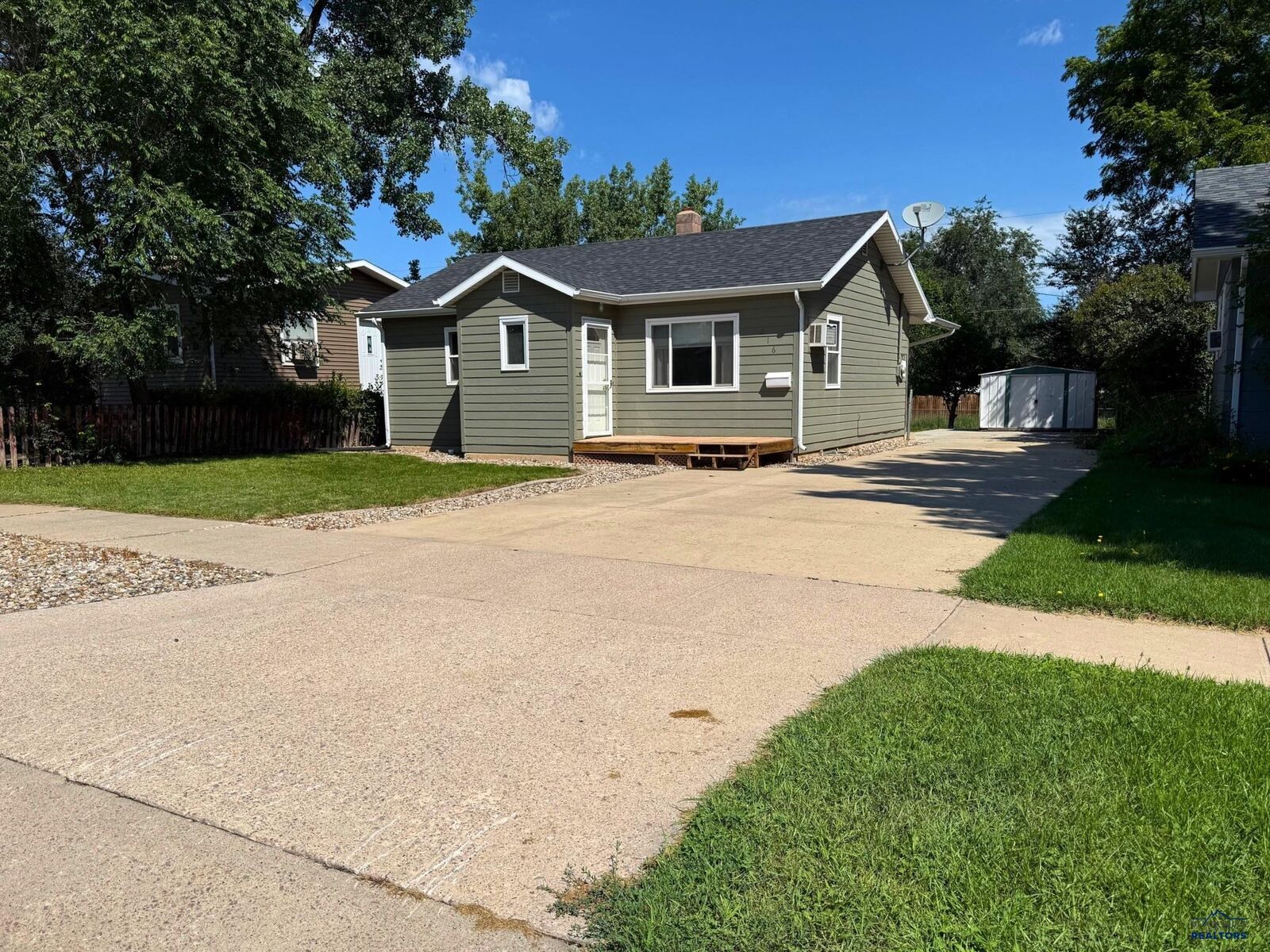 Property Photo: 216 St Anne SD 57701-5560