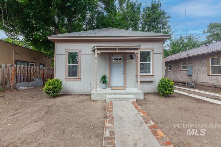 Property Photo:  422 15th St  ID 83501 