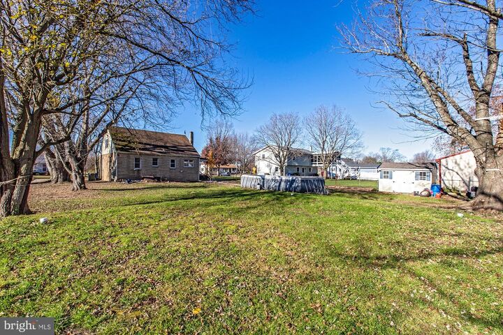 Property Photo: 9 S Tilbury Rd NJ 08079