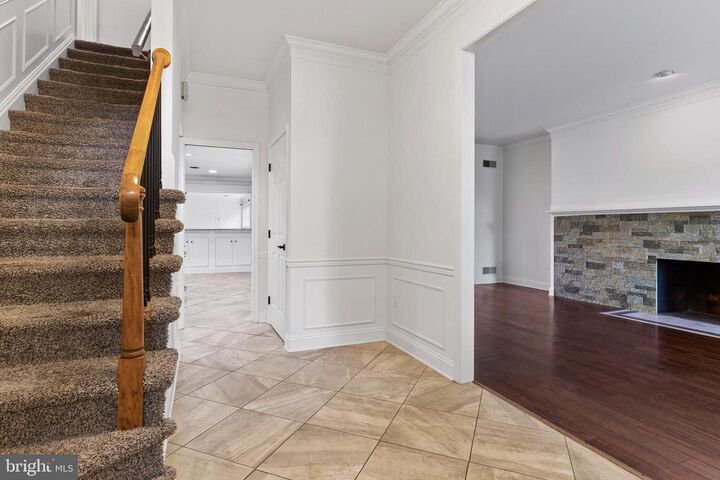 Property Photo:  41 Devonshire Square  PA 17050 