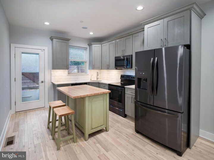 Property Photo: 3738 Brandywine Street PA 19104