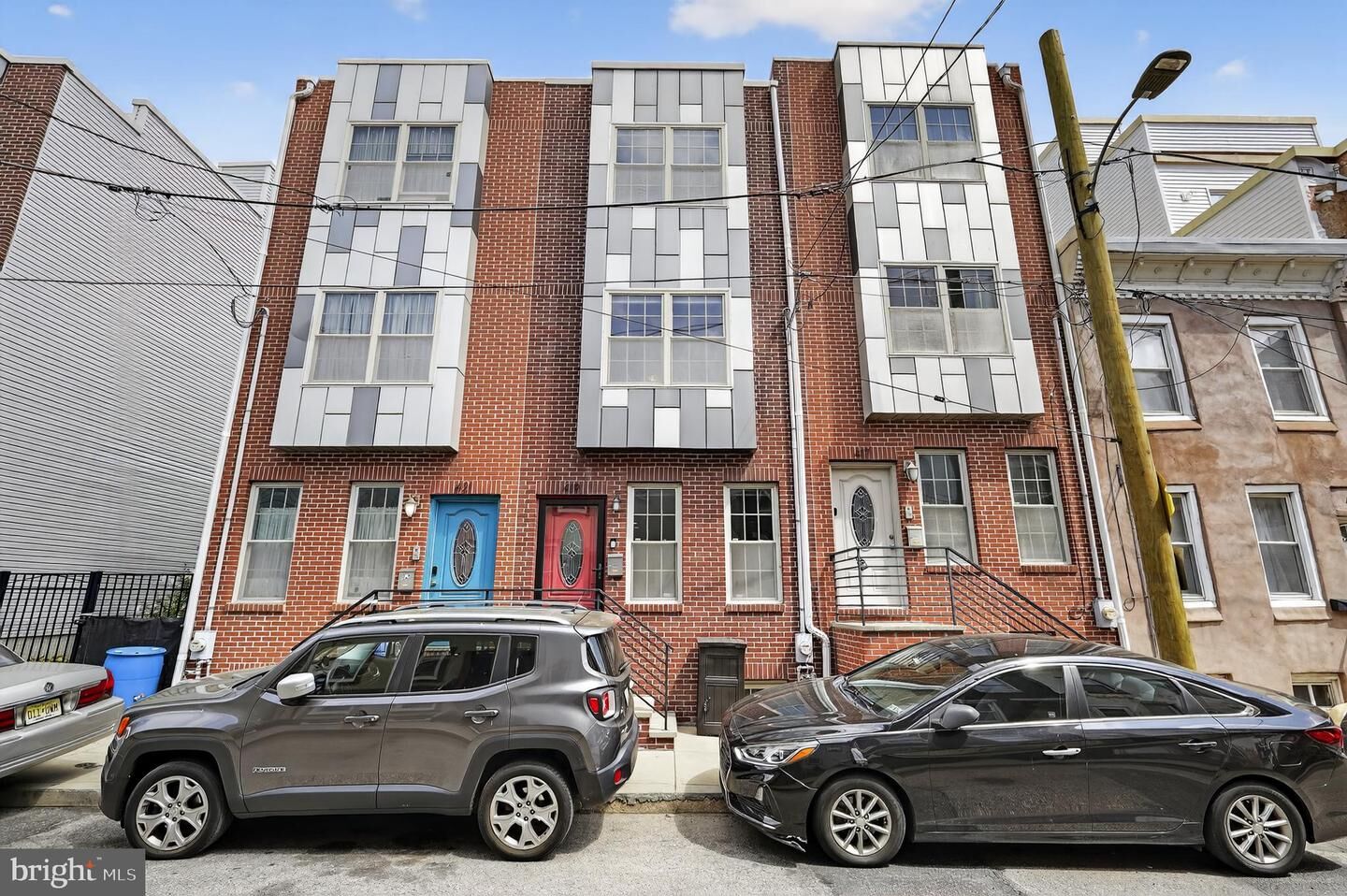 Property Photo: 419 Mercy Street PA 19148