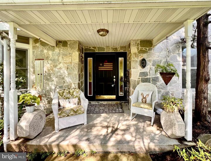Property Photo: 3 Royal Court PA 19607