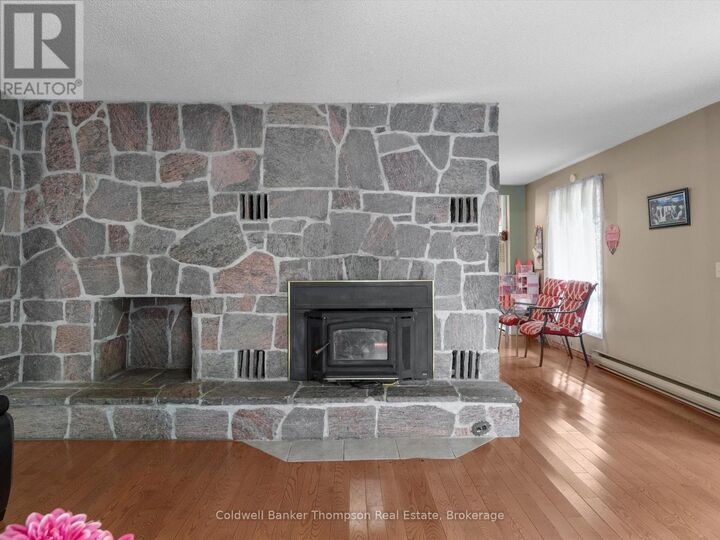 Property Photo:  156 Centre Street  ON P0A 1C0 