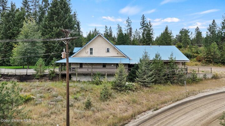 Property Photo: 6702 Kelso Lake Rd ID 83801