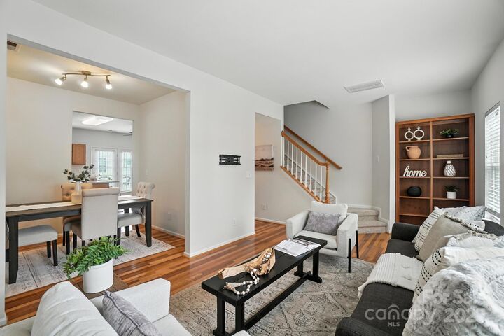 Property Photo: 11738 Fiddlers Roof Lane NC 28277