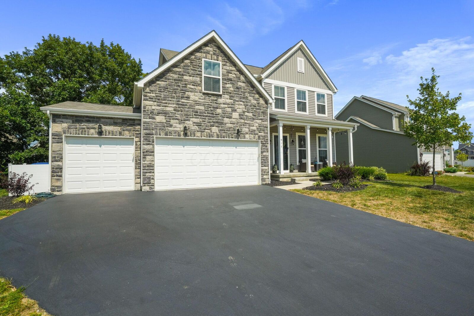 Property Photo:  917 Canal Street  OH 43015 