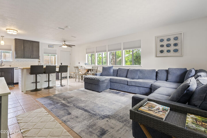 Property Photo:  19985 Alta Vista Drive  FL 32413 