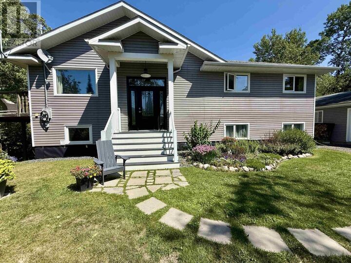 Property Photo: 142 Barkman Close ON P9N 0H4