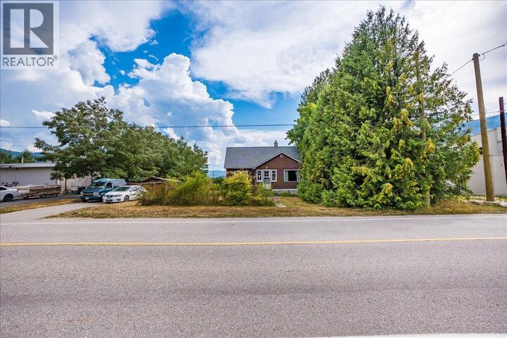 Property Photo: 602 5th Street BC V1N 2C5